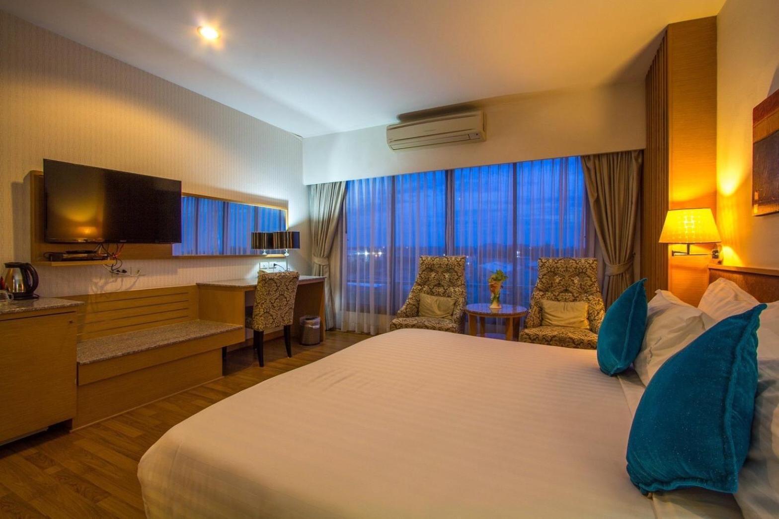 Mamaison Hotel Buriram Exterior photo